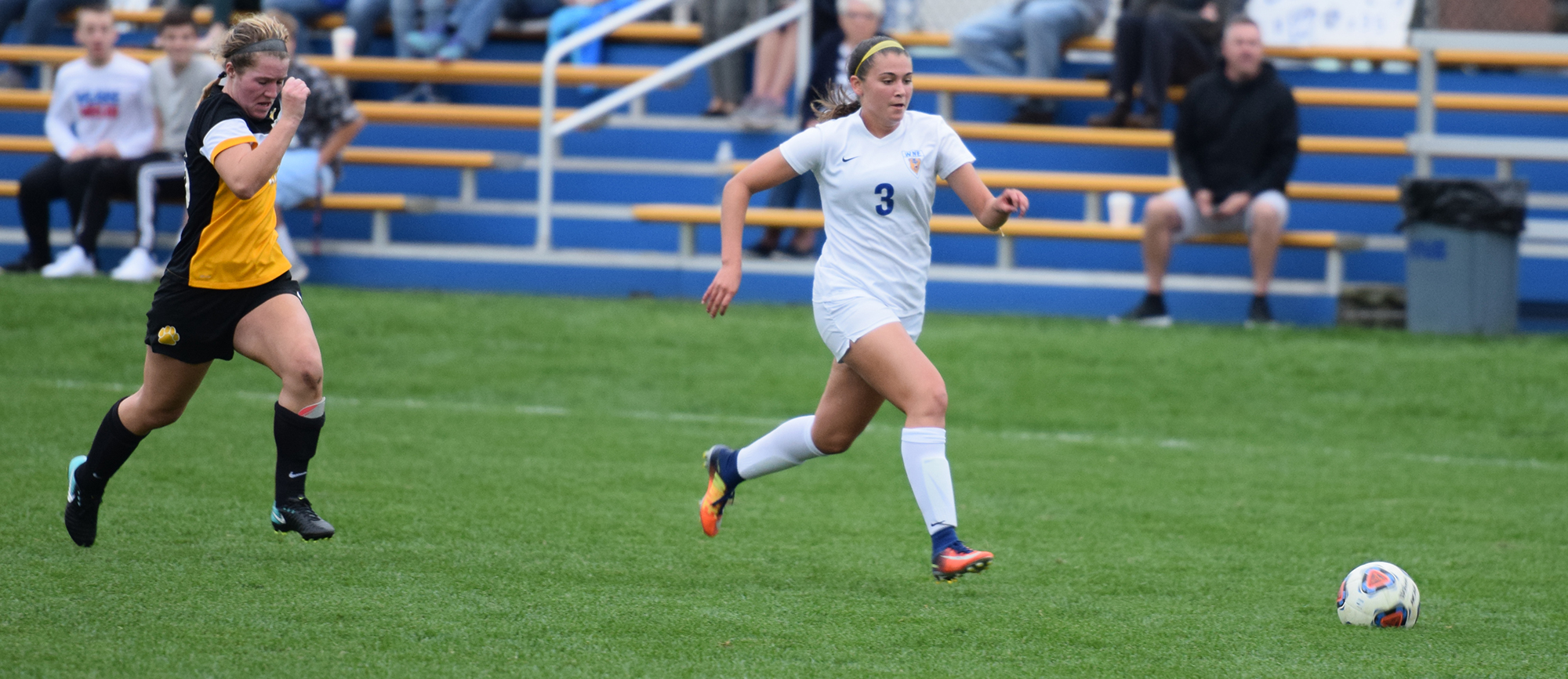 Freshman Morgan Smith scored her team-leading third goal of the season in Wednesday's 2-0 victory over Wentworth.