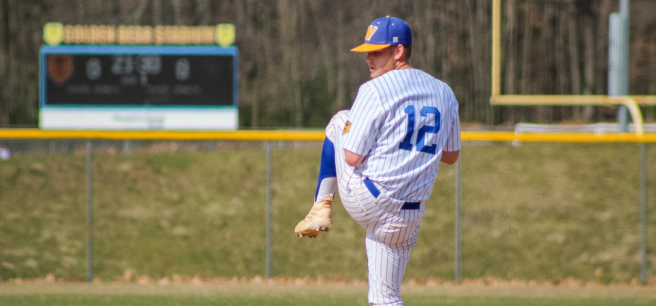 Baseball Bounced Out from CCC Tournament Following 3-2 Loss to Roger Williams