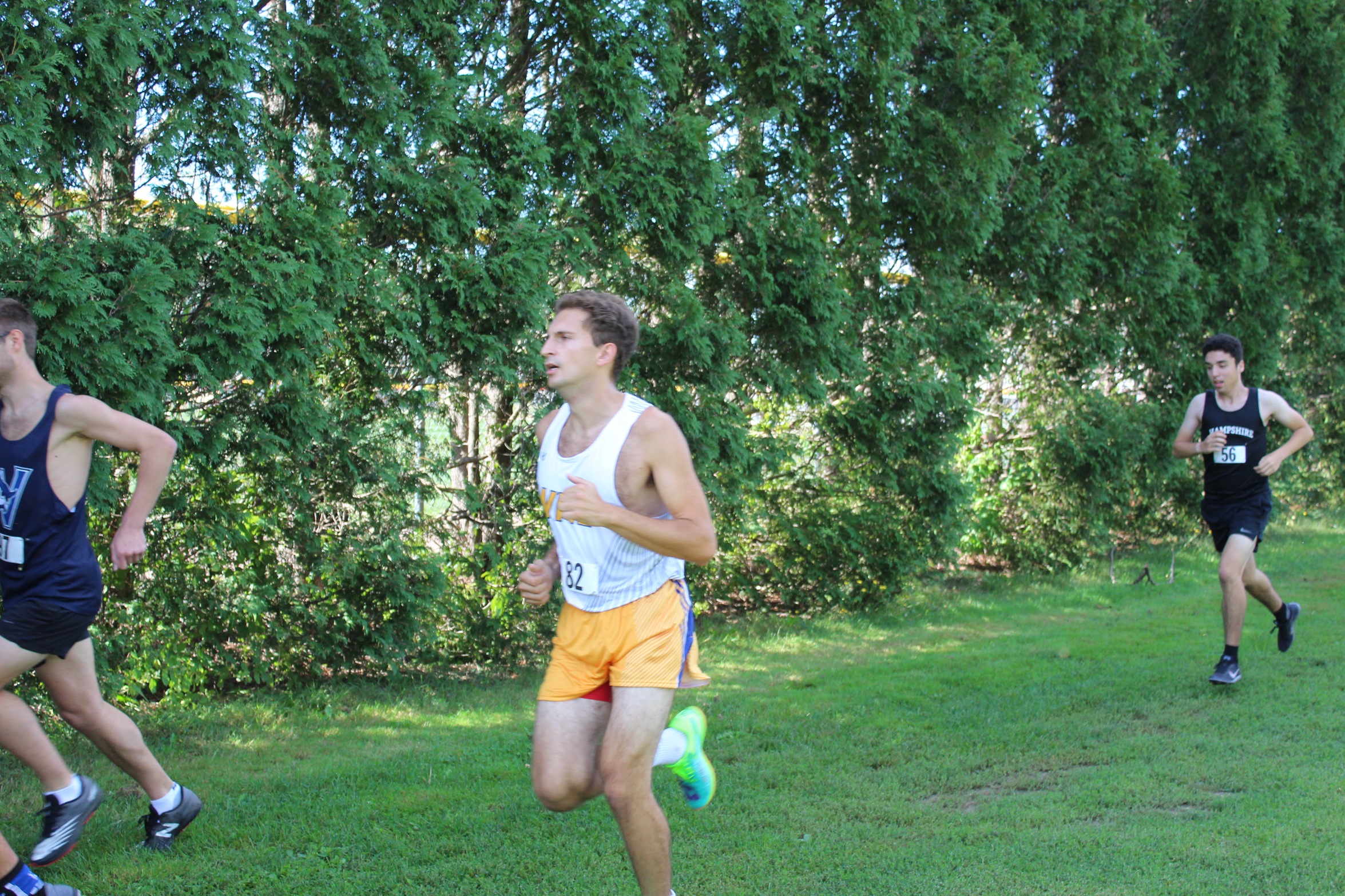 Cross Country Competes at UMass-Dartmouth Invitational
