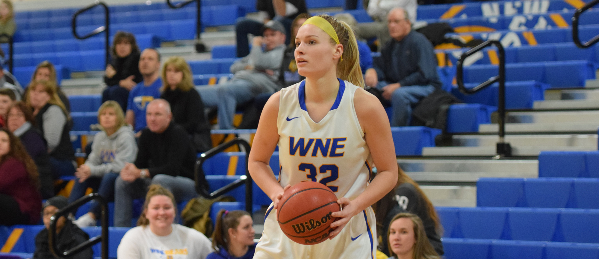 Courtney Carlson scored all 11 of her points in the first half of Western New England's 53-37 win over Salve Regina on Tuesday. (Photo by Rachael Margossian)