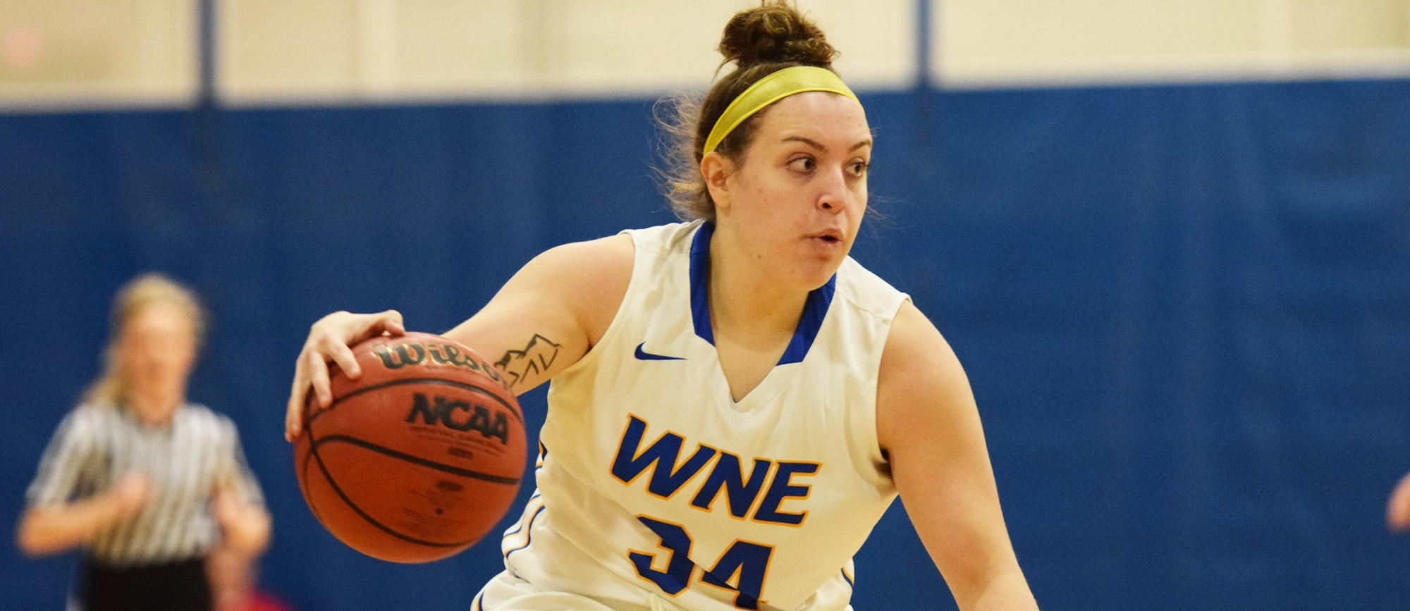 Sophomore Julia Quinn scored 9 of her 12 points in the fourth quarter of Western New England's 65-60 win at UNE on Saturday. (Photo by Rachael Margossian)