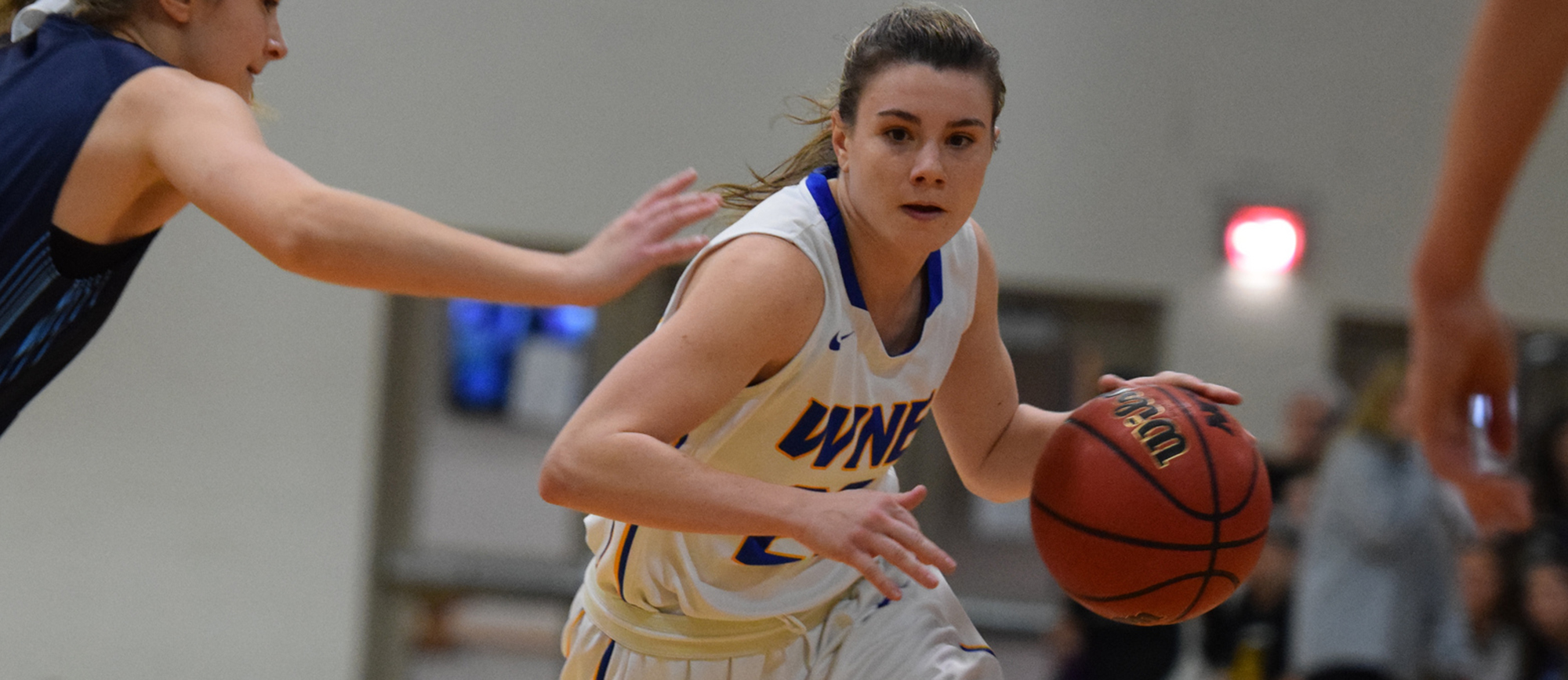 Junior Emily Farrell recorded a game-high 16 points, 4 assists, 3 rebounds and 3 steals as Western New England won its regular season finale at Roger Williams on Saturday. (Photo by Rachael Margossian)